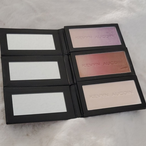 Kevyn Aucoin Bronzer In Matte to glow - Picture 6 of 7